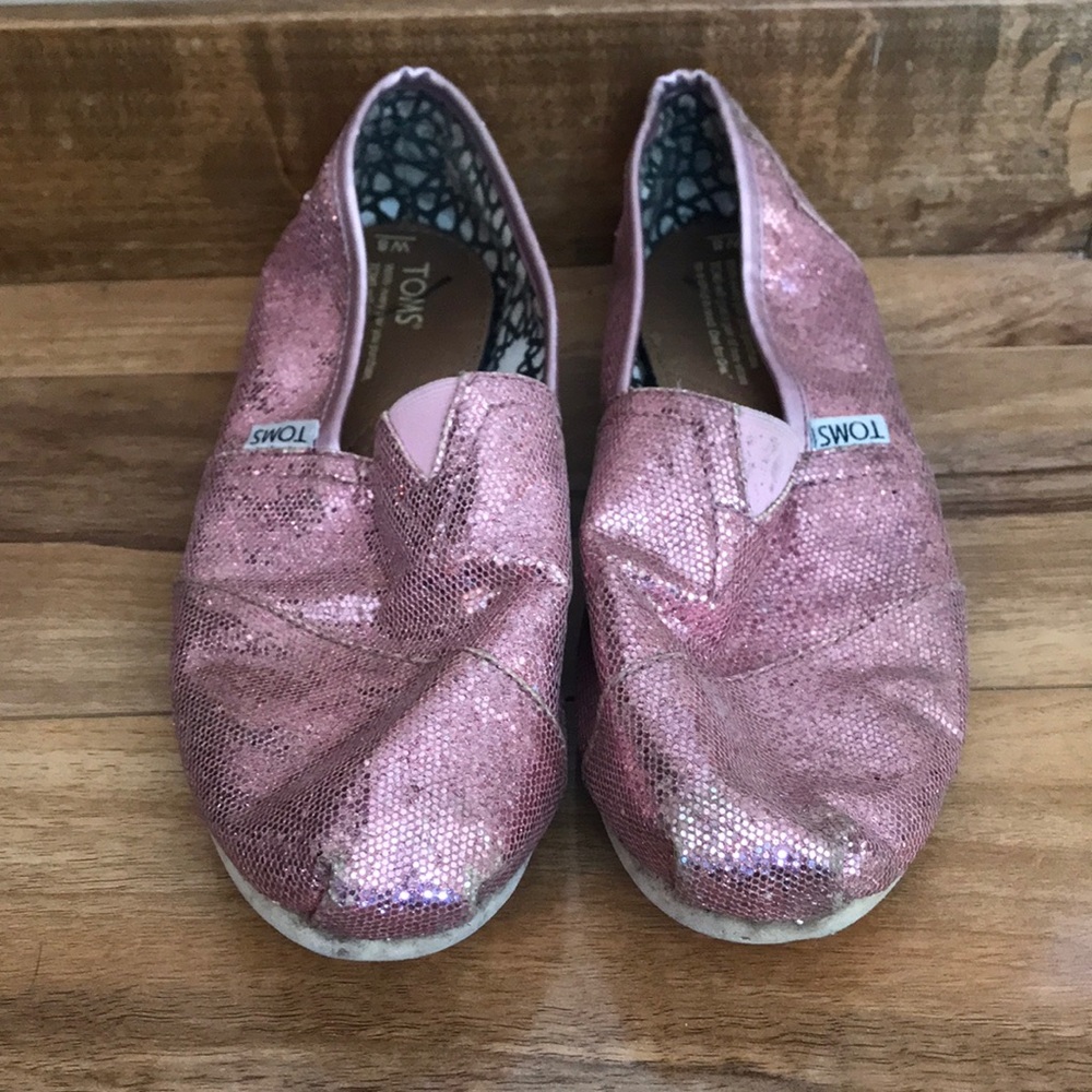 Pink glitter Tom’s - size 8